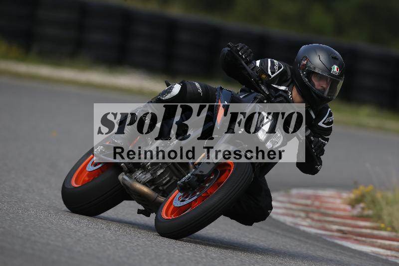 /Archiv-2023/47 24.07.2023 Track Day Motos Dario - Moto Club Anneau du Rhin/7